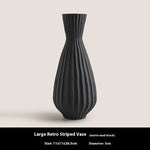 Simple Shell Texture Frosted Ceramic Vase