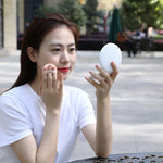 Fashionable Female Portable Small Round Mirror With Light