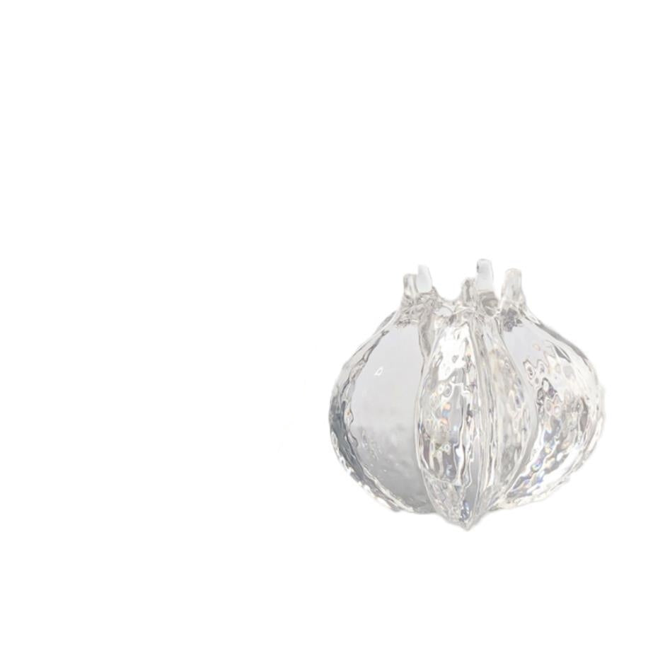 Modern Light Luxury Resin Transparent Petal Vase